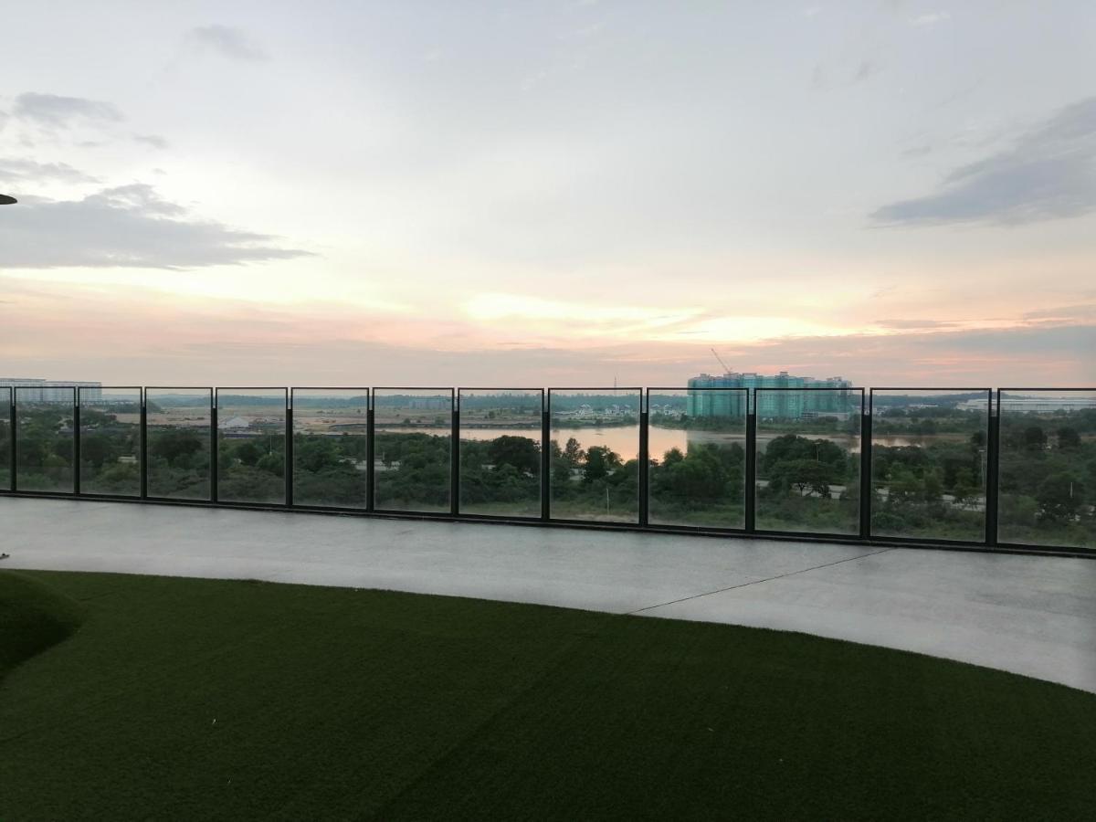Santai Homestay Cyberjaya Exterior photo