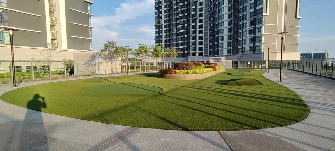 Santai Homestay Cyberjaya Exterior photo